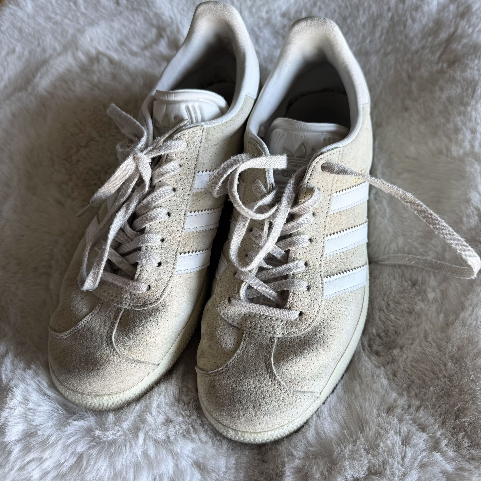 Adidas Gazelle Sneakers Neutral Size 6.5