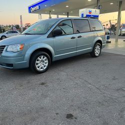 2008 Chrysler Town And Country LX