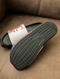 $25, Women’s Jordan Slides Size 8