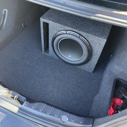 JL Subwoofer With Amp