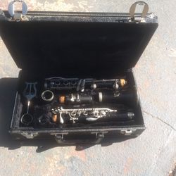 "KENOSHA, WIS. U.S.A. "Clarinet"