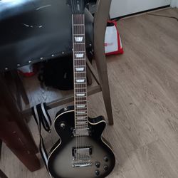 Gibson Electric Guitar 