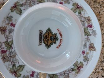 Vintage Dish Set