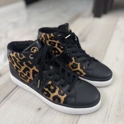 Michael Kors Size 9 Leopard and Leather Chapman Embellished High Top Sneaker