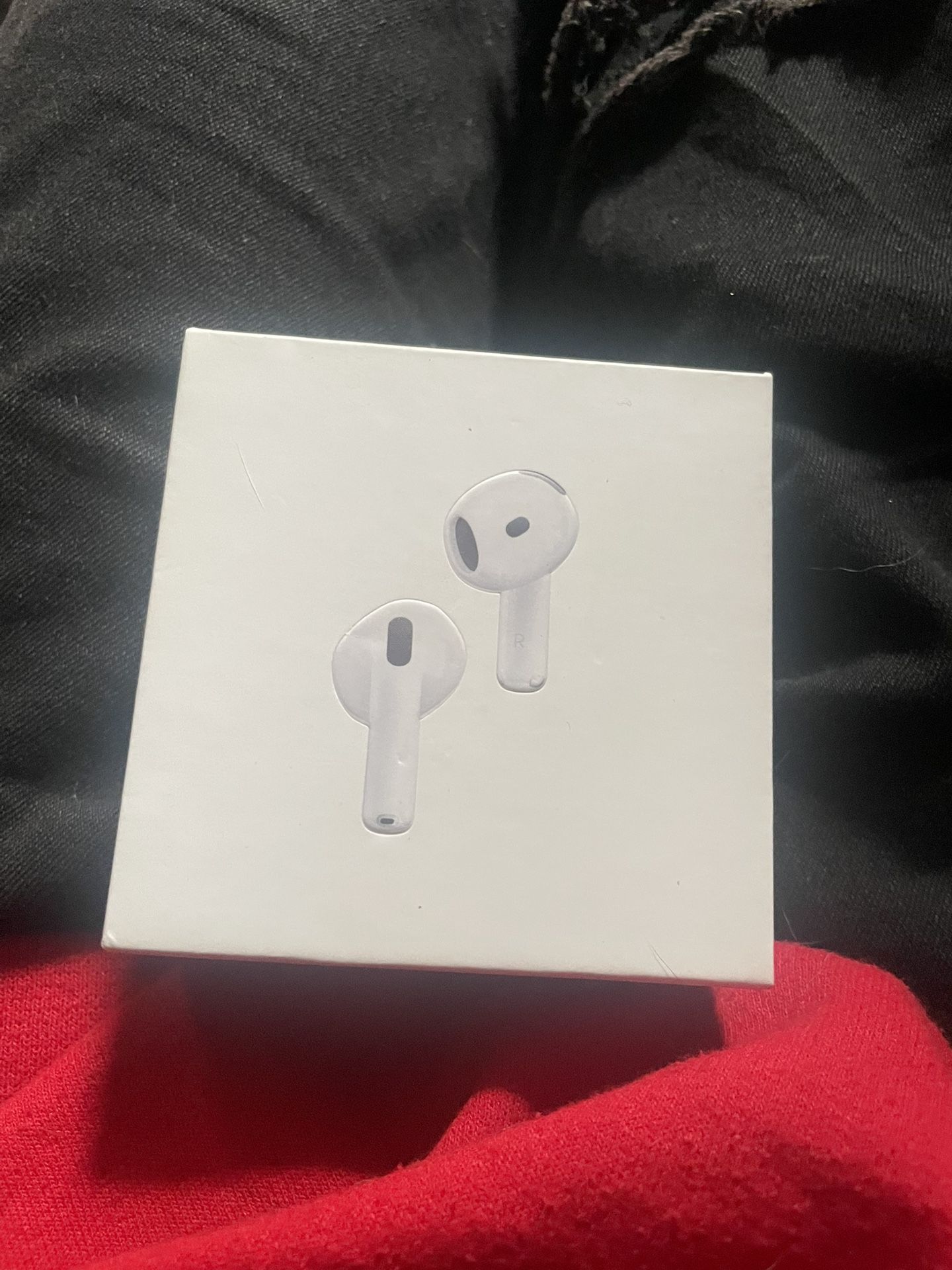 AirPods 4
