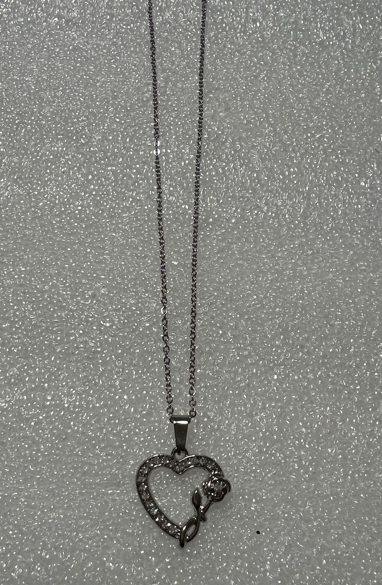 Silver Necklace With Heart Shape Charm/Pendant