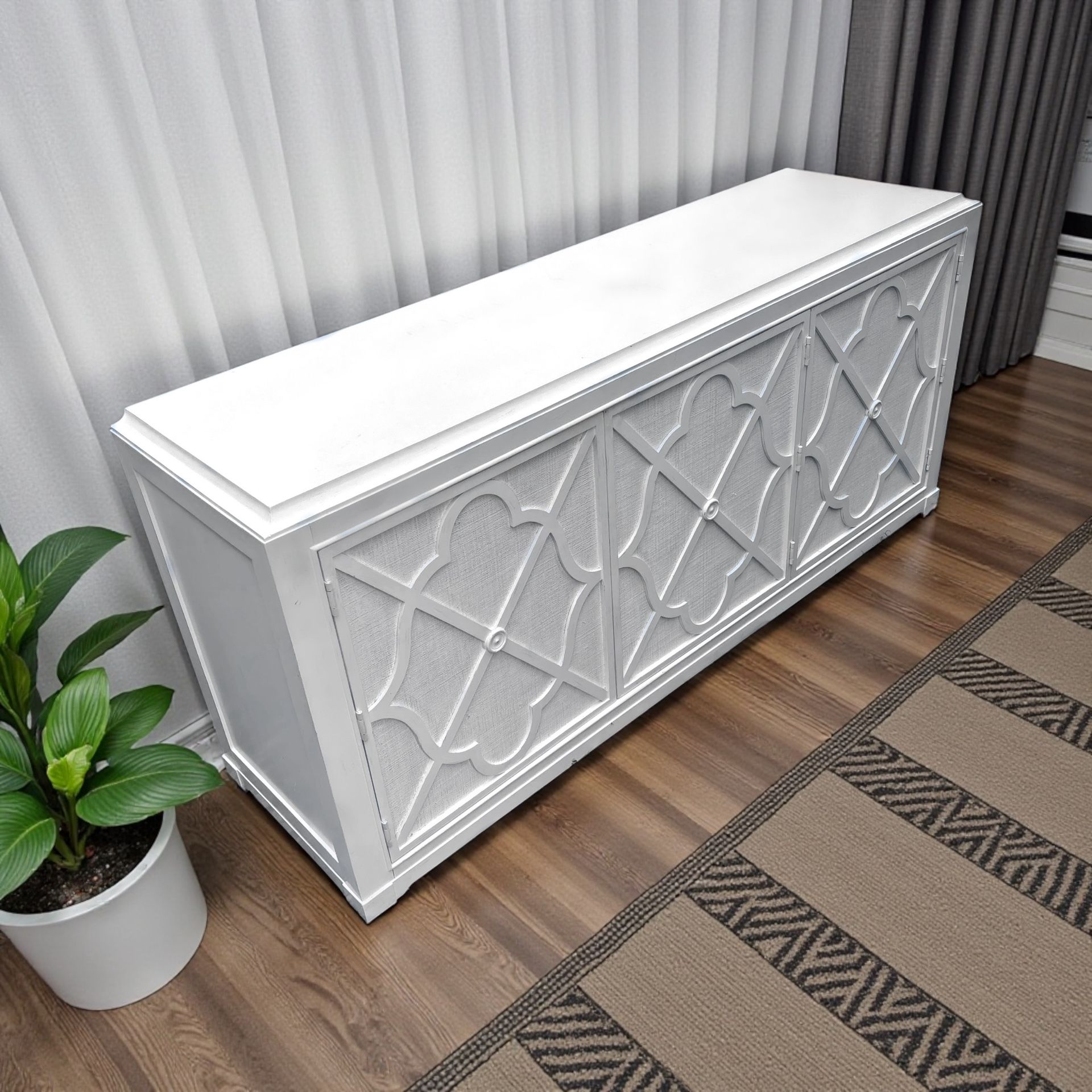 Tommy Bahama Hawkins Point Buffet, Sideboard, Tv Stand, Console