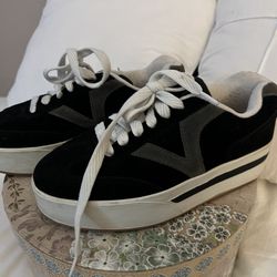 Vans & Converse Size 7
