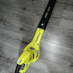Ryobi Leaf blower No Battery Battery Or With Extension Cord Use 