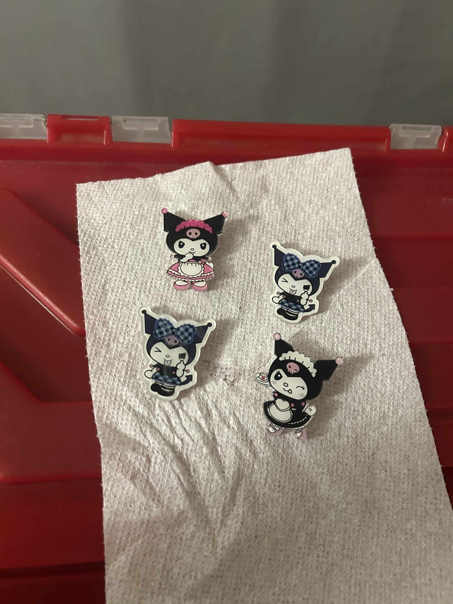 Kuromi/my Melody Brooch Set