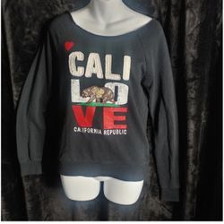 Green Sleeved Cali Love Off Shoulder Sweatshirt, Large *BRAND NEW*