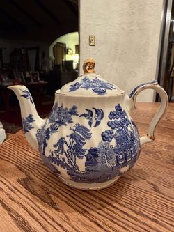 Vintage Sadler England Tea Pot - Asian Scene Blue & White