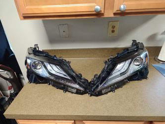 OEM 2018-2024 Toyota Camry XSE Headlights