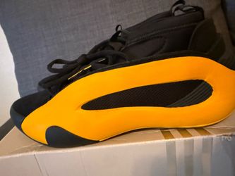 James Harden adidas Vol 8 Size 11.5
