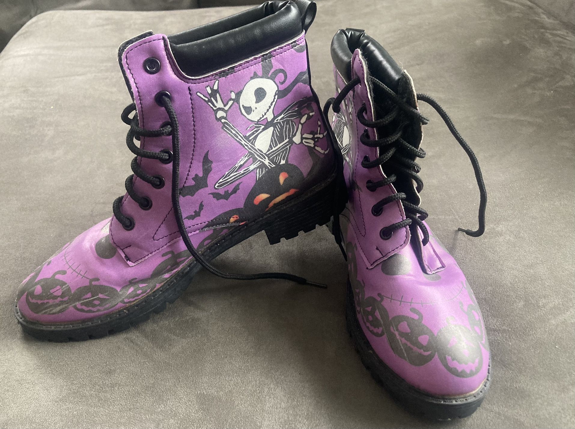 Nightmare Before Christmas Boots Size 9.5