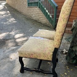 Beautiful Solid Wood End Table Chairs