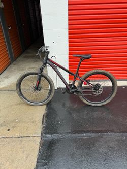 Schwinn Mountain Bike bike bicycle 24"