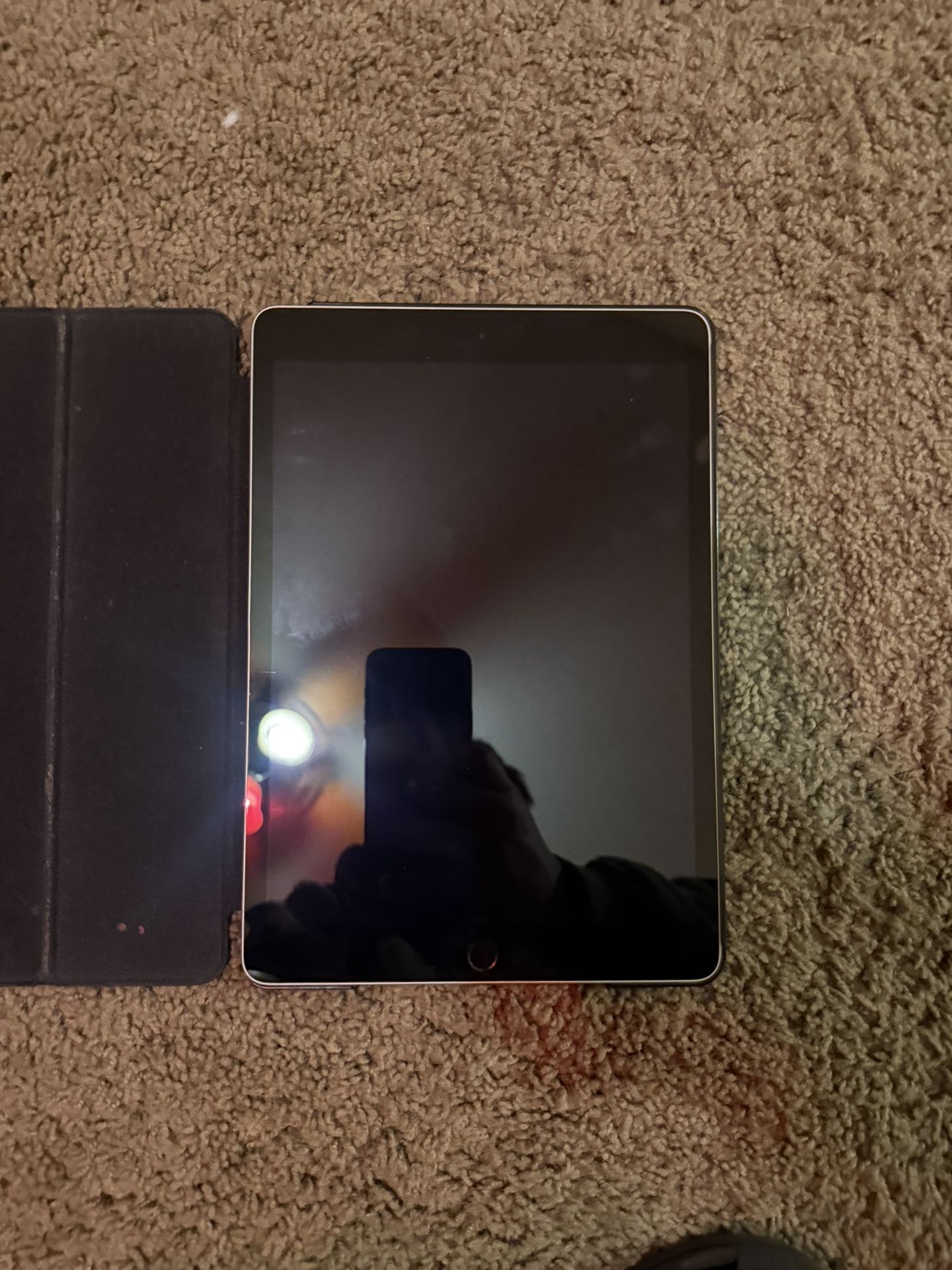 Ipad 9th gen 64gb (need gone today)
