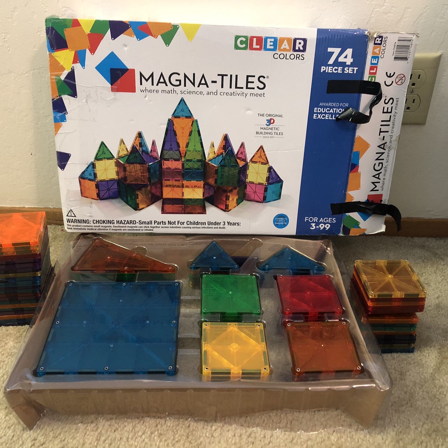 Magnetic-Tiles 74 Pieces +