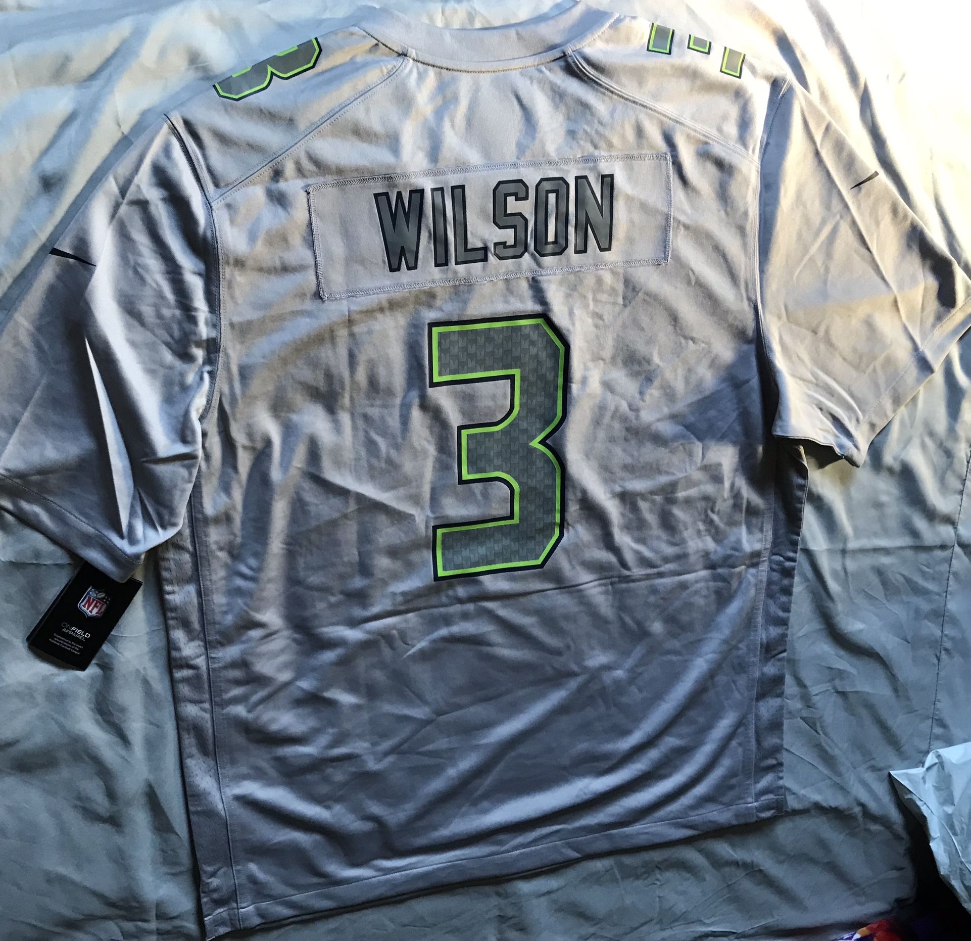 Seattle Seahawks Russell Wilson NWT