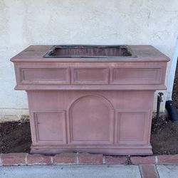 BBQ Stand Clay / Concrete