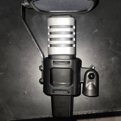 Microphone 