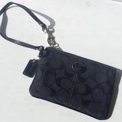 Coach Wristlet/ Small Bag/ Purse Handbag 