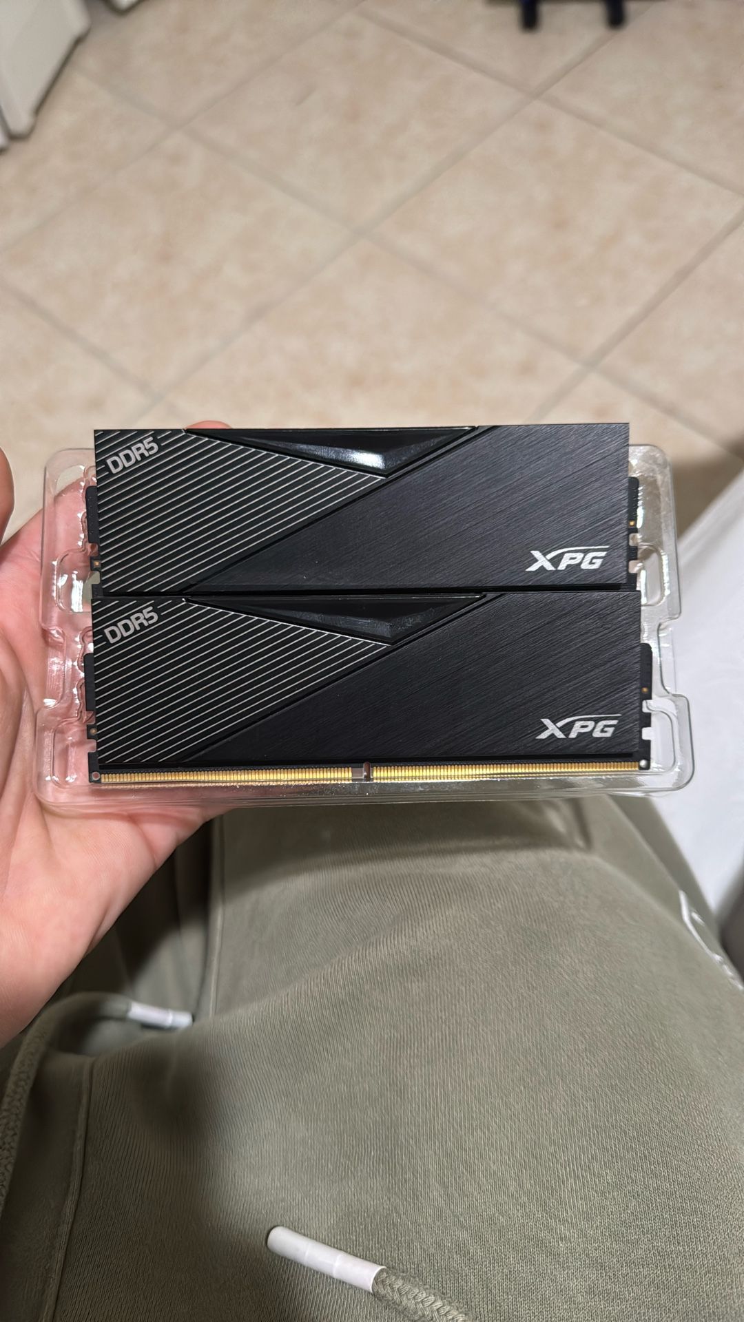 XPG DDR5 32GB (16x2)