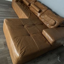 Sectional Sofa 🛋️ 