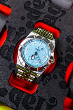 Tudor Black Bay 52 Blue Lagoon 