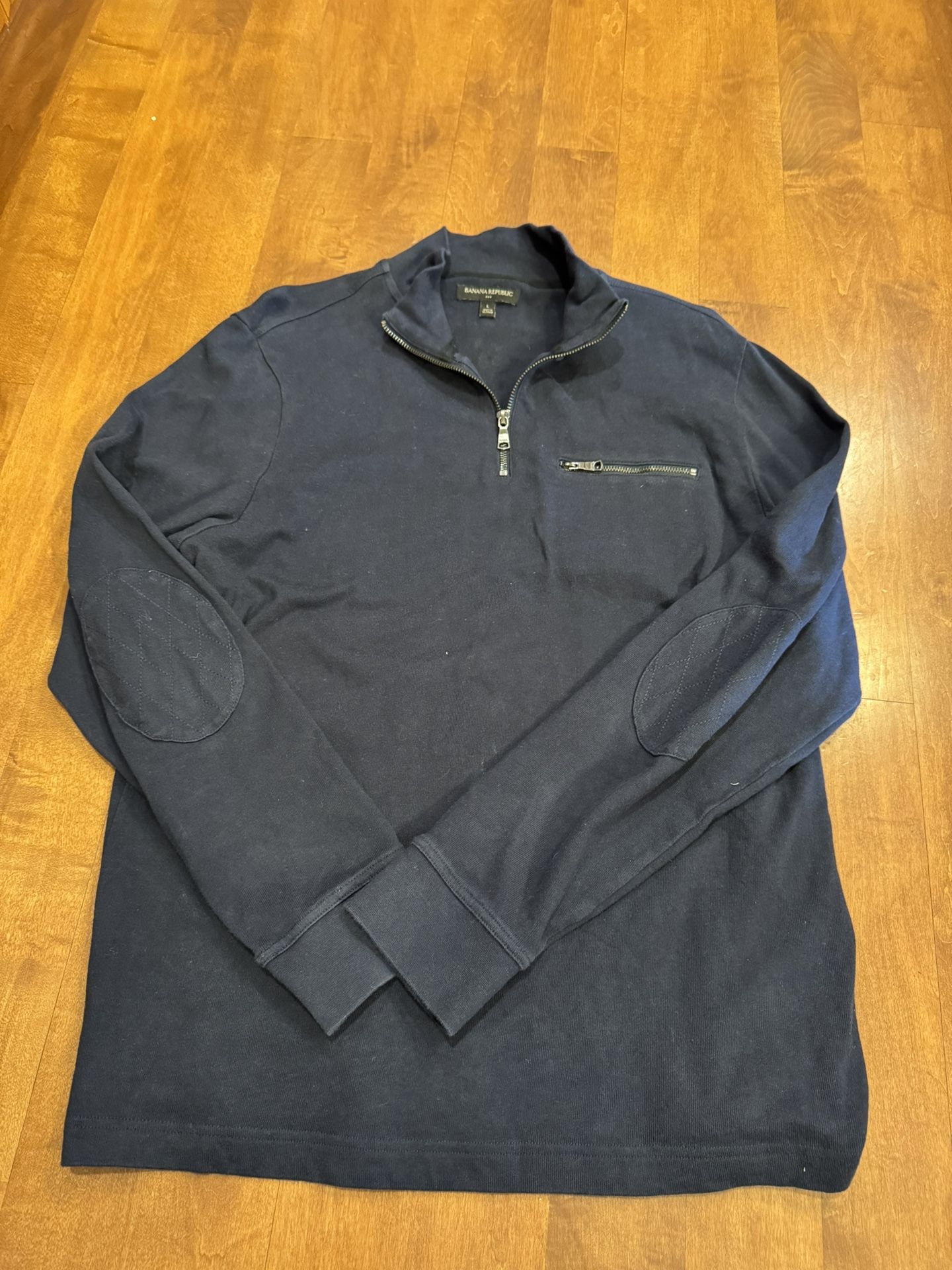 Men’s banana republic quarter zip elbow, patch sweatshirt, shipping available