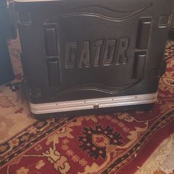 Gator Case