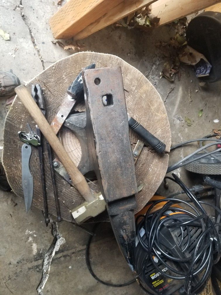 Old World Blacksmiths Anvil