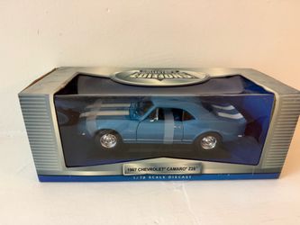 Yat Ming 1967 Chevrolet Camaro Z28 Blue 1:18 Diecast Collector’s Edition #92188 NIB