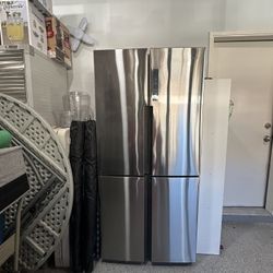 Haier  Counter depth Frigerator and Bottom Freezer