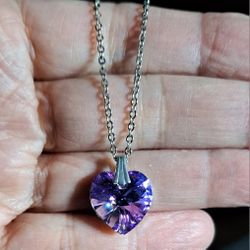 Purple Faceted Heart Glass Pendant Necklace
