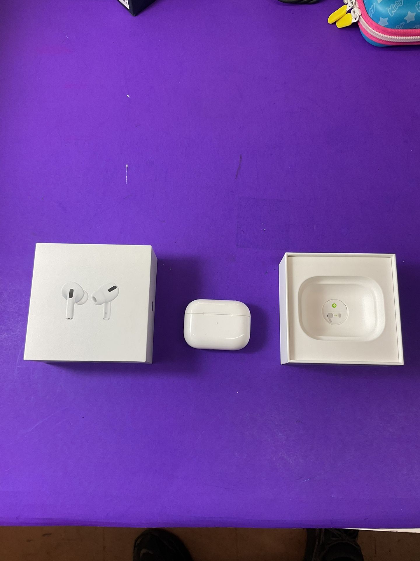 Apple AirPods Pro (1st Gen) with MagSafe Charging Case – Verified Serial H6VG8JUNN7059