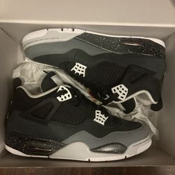 Jordan 4 
