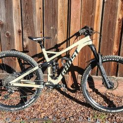 Ghost Slamr X Medium 29er