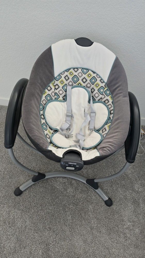 Graco Glider LX Gliding Swing