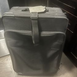 Briggs And Riley 24” Rolling Luggage (Excellent Cond)
