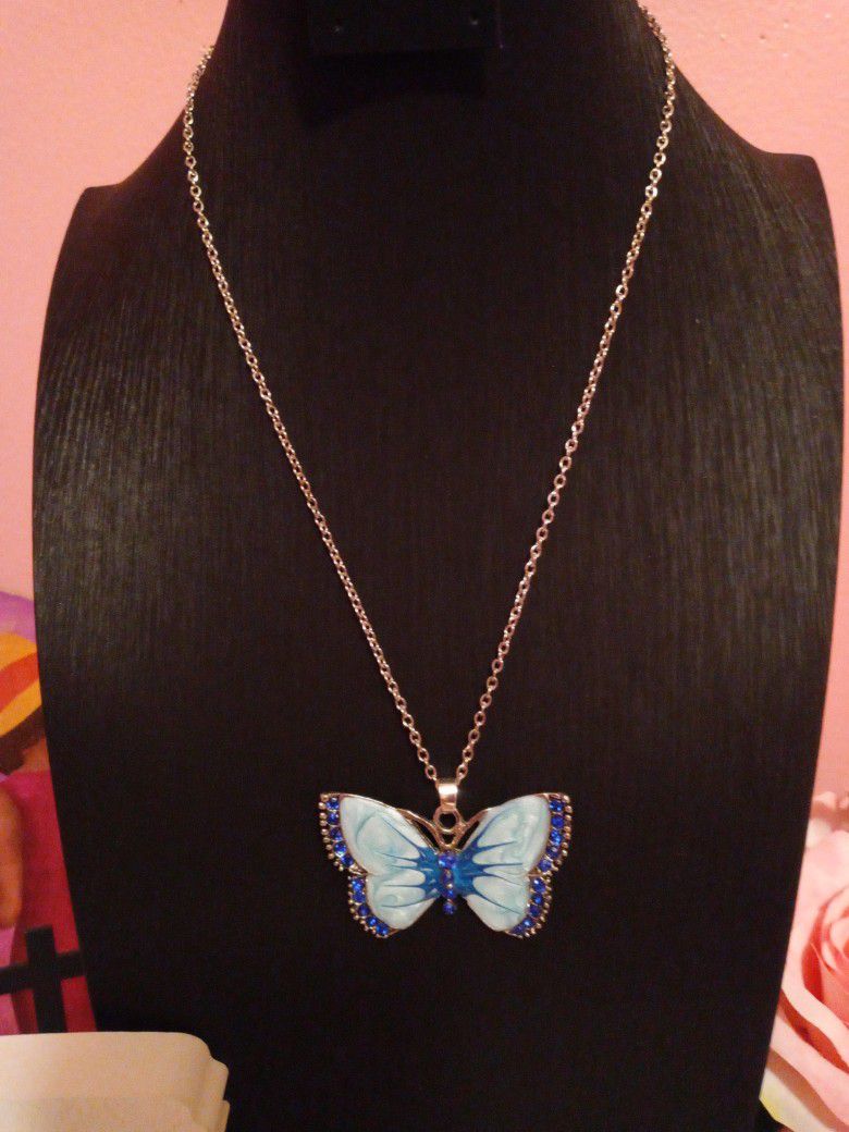 Beautiful butterfly Necklace