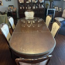 Antique Dinning Room Set