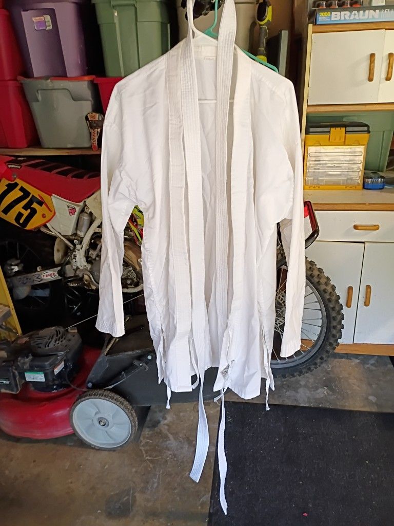 Jiu-jitsu Gi