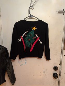Christmas Tree Skier Sweater...CHECK!