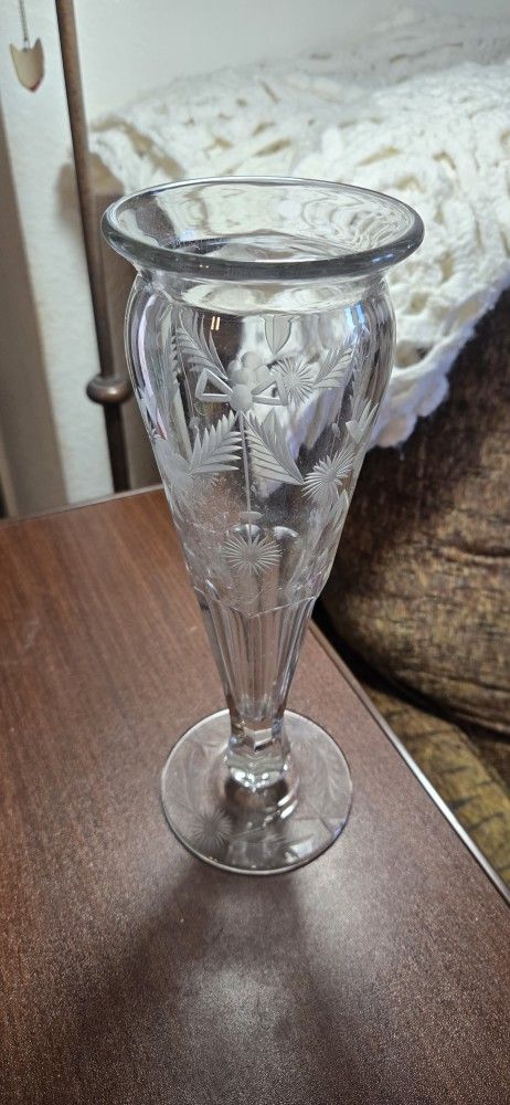 Crystal Floral Etched Vase.
