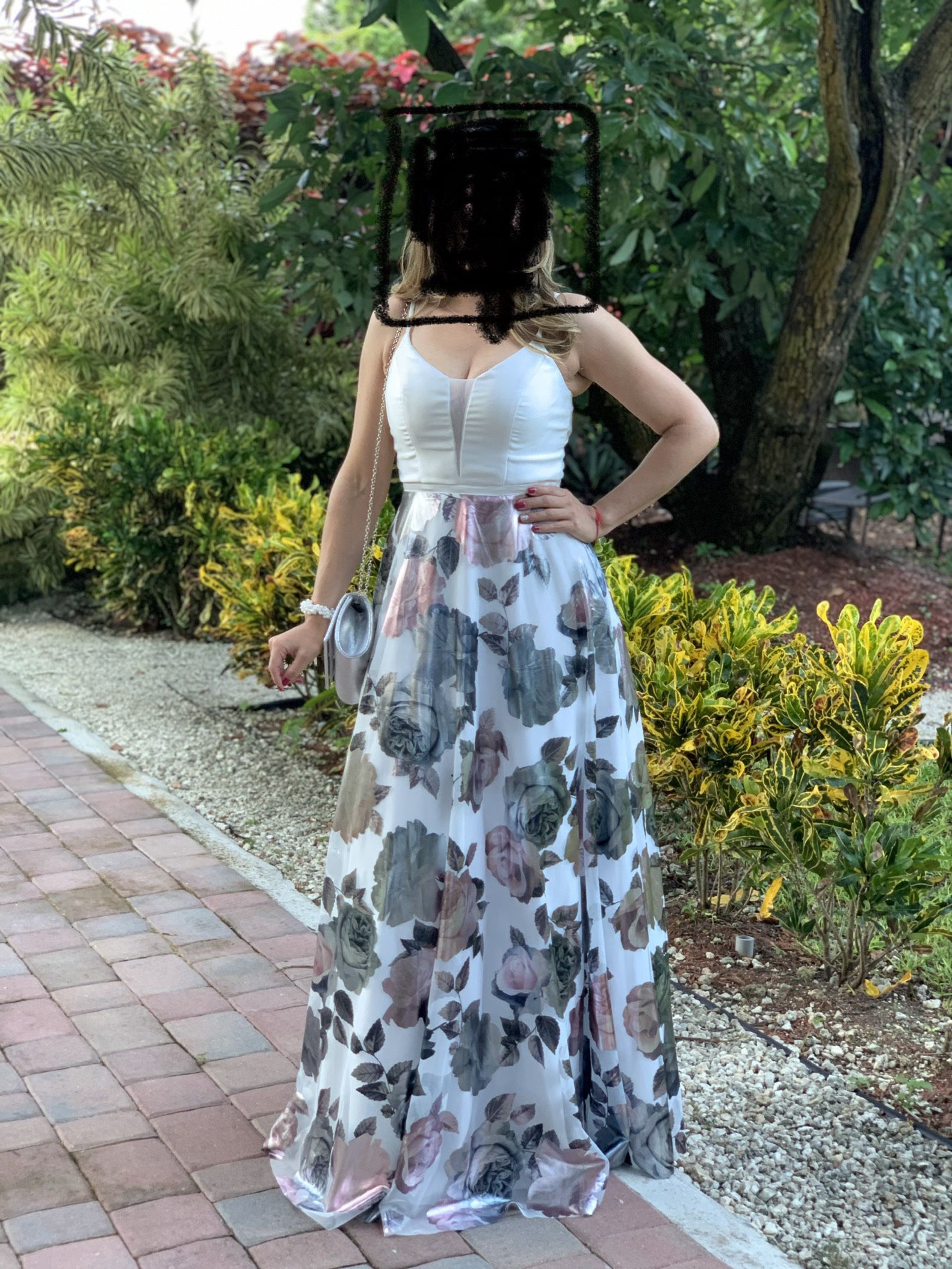 Fancy And Beautiful Dress For Sale