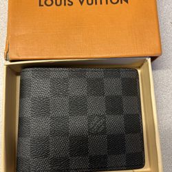 Louis Vuitton Wallet 