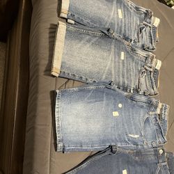 Boys, Size 15-16 Denim Shorts,(Condition Very, Very, Good.. (Some New Condition) Name Brands $14, $16 $18 Each,(2 Pairs,$30 &Jeans.Abercrombies, H&M