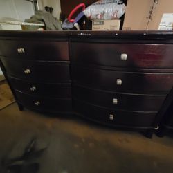 Dresser and Nightstands 